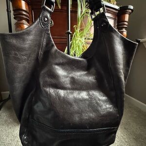 Olivia Harris leather tote bag